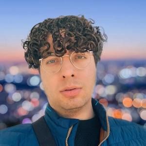 Meet your Posher, Nicholas